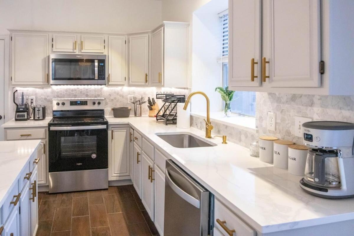 6Br 3,5Ba Home Pool, Hot Tub, Game Room -16 Guests Sachse Экстерьер фото